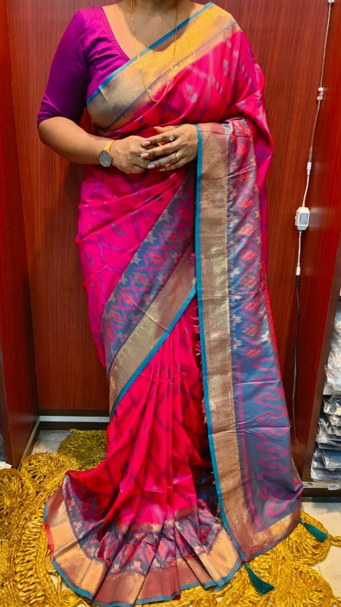Semi Pochampally Ikkat saree