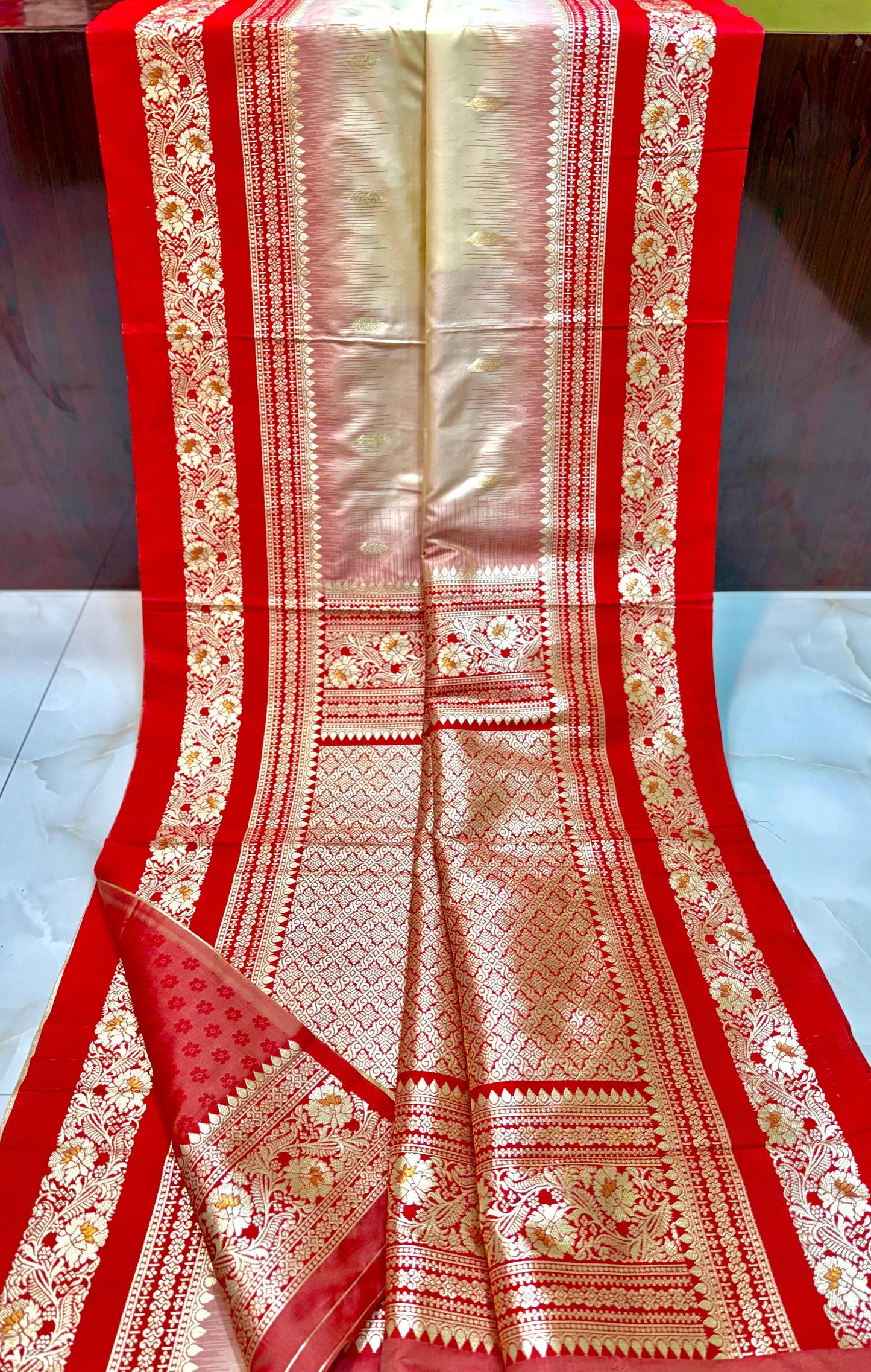 EXCLUSIVE PREMIUM QUALITY IKKAT KANJIVARAM SILK