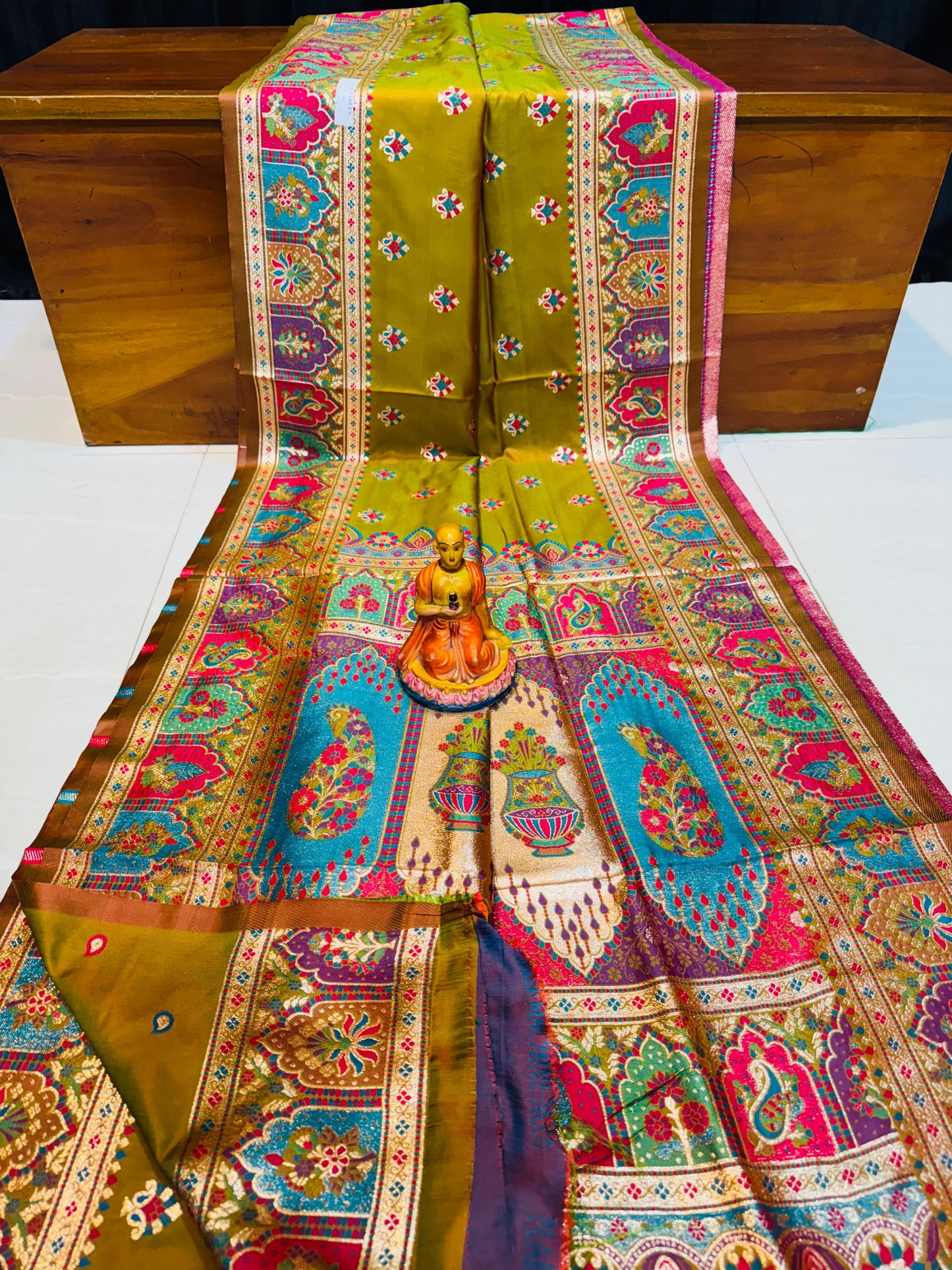 PASHMINA SARNOCHURI KATAN SILK