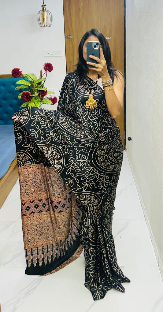 AJRrakh Gajji bandhej