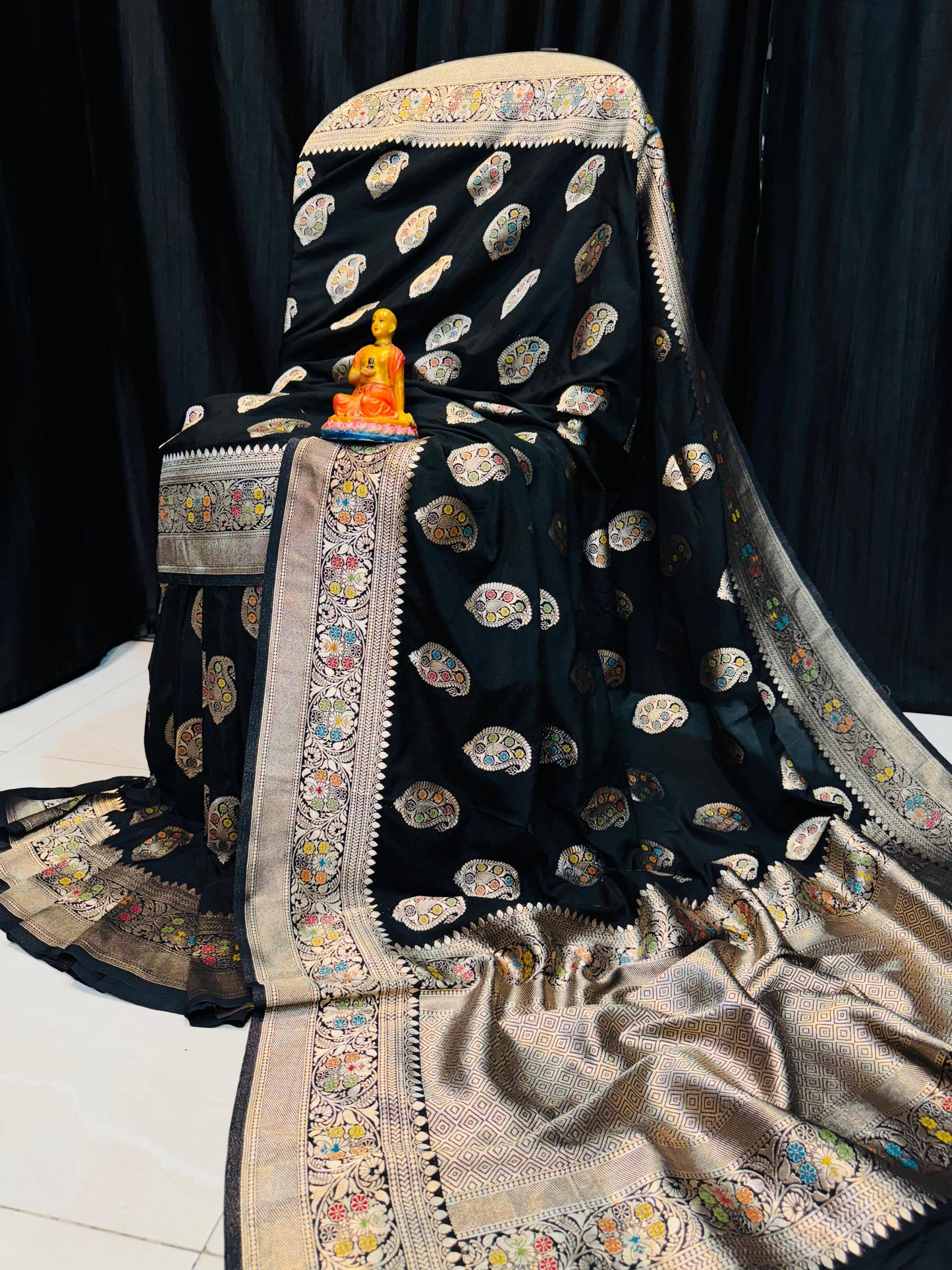 CRAPE  GEORGETTE SILK SAREE