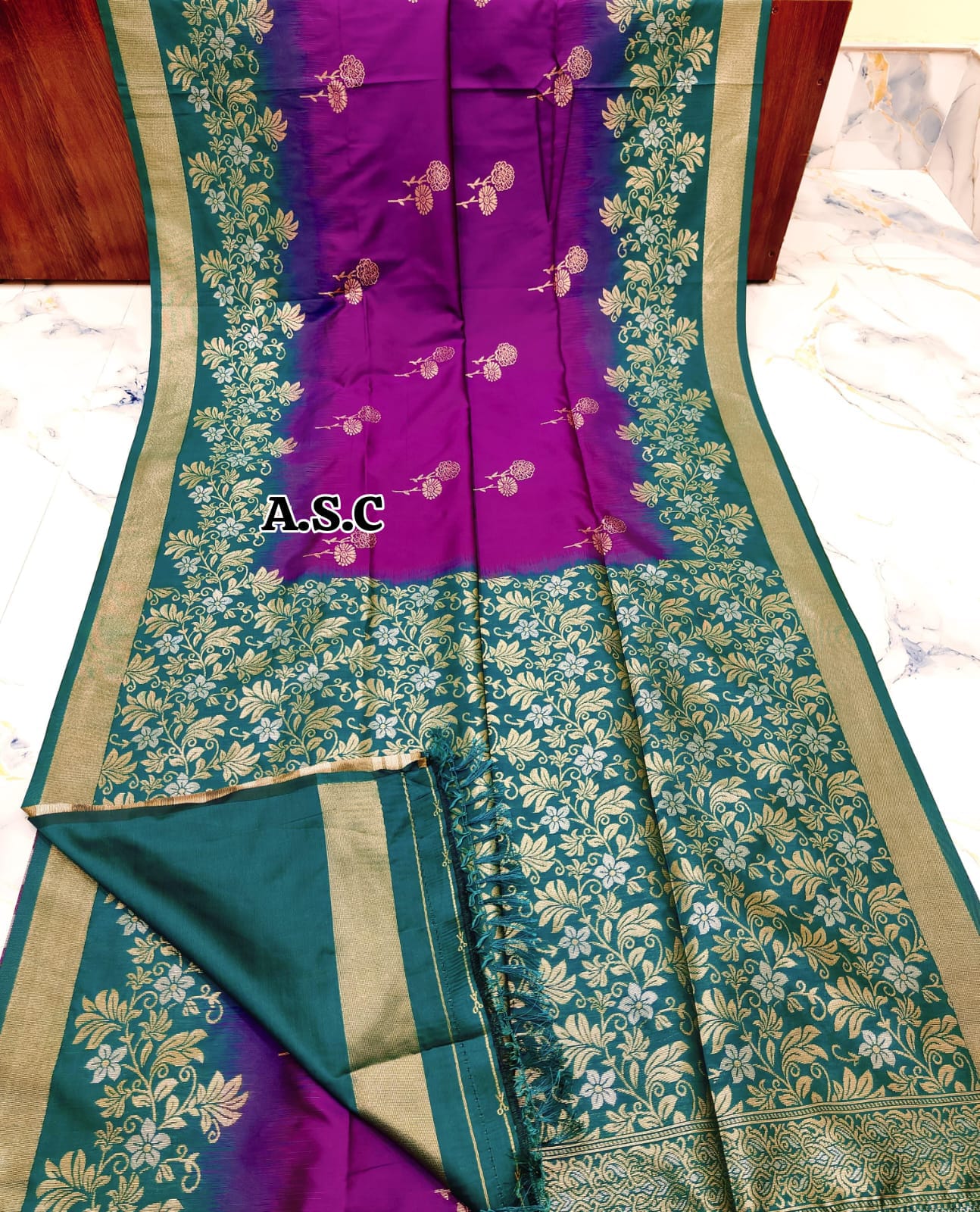 Itkat Kanjivaram Silk