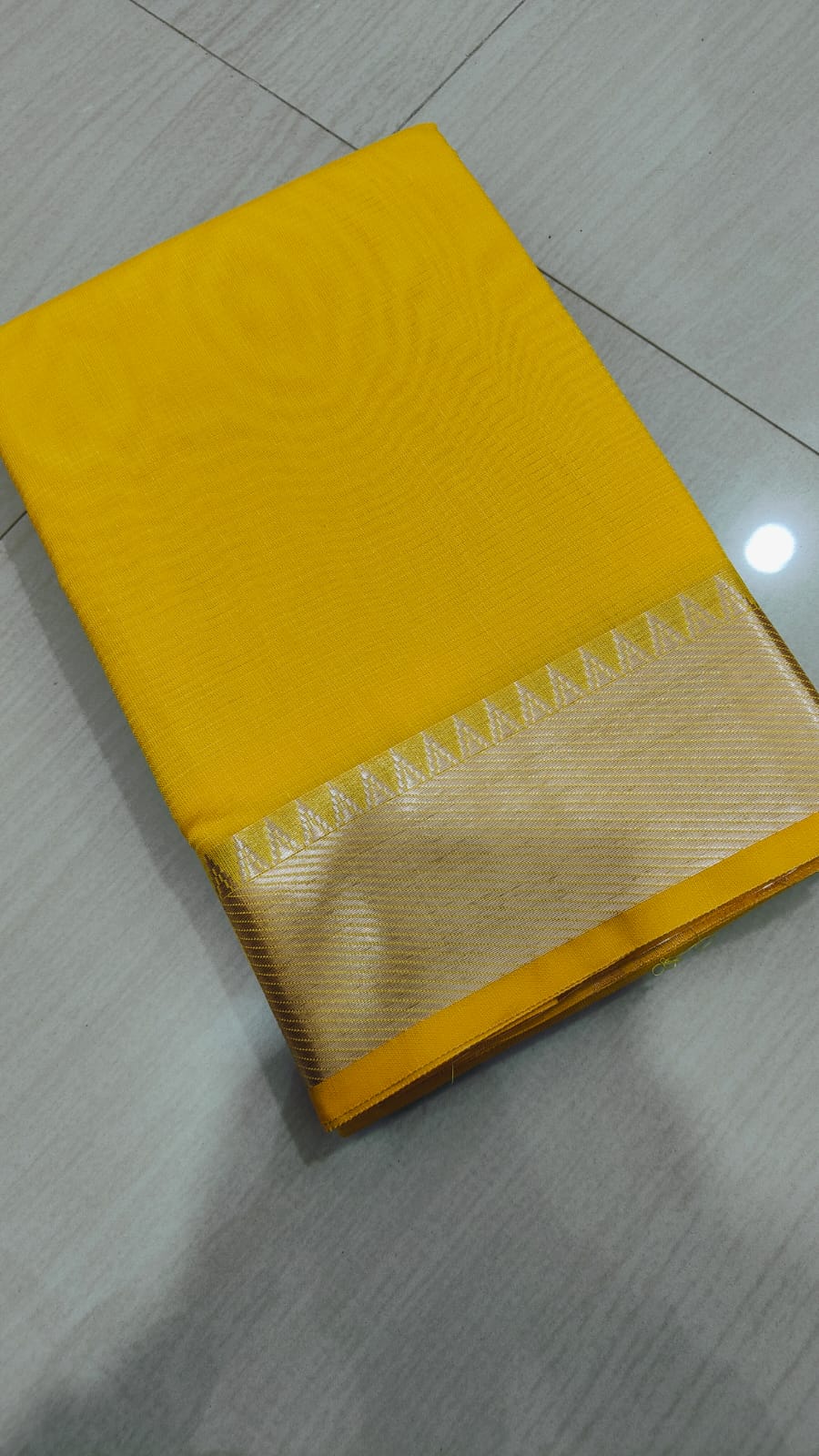 🌺mangolgiri  colour