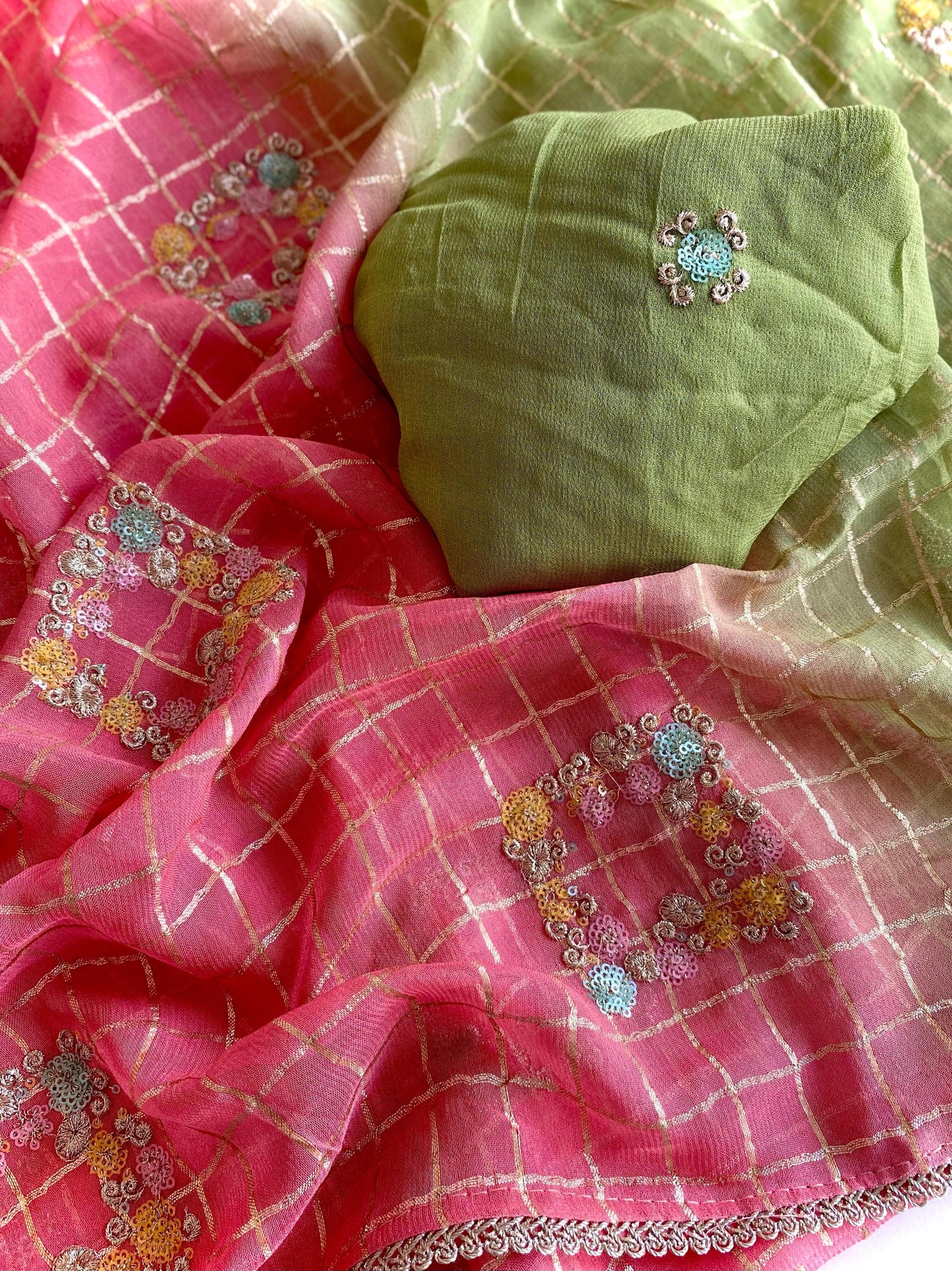 chiffon sarees with zari chex weaving pattern