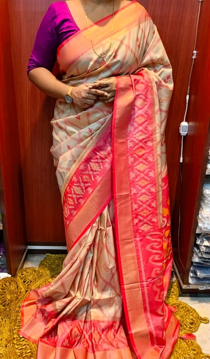 Semi Pochampally Ikkat saree