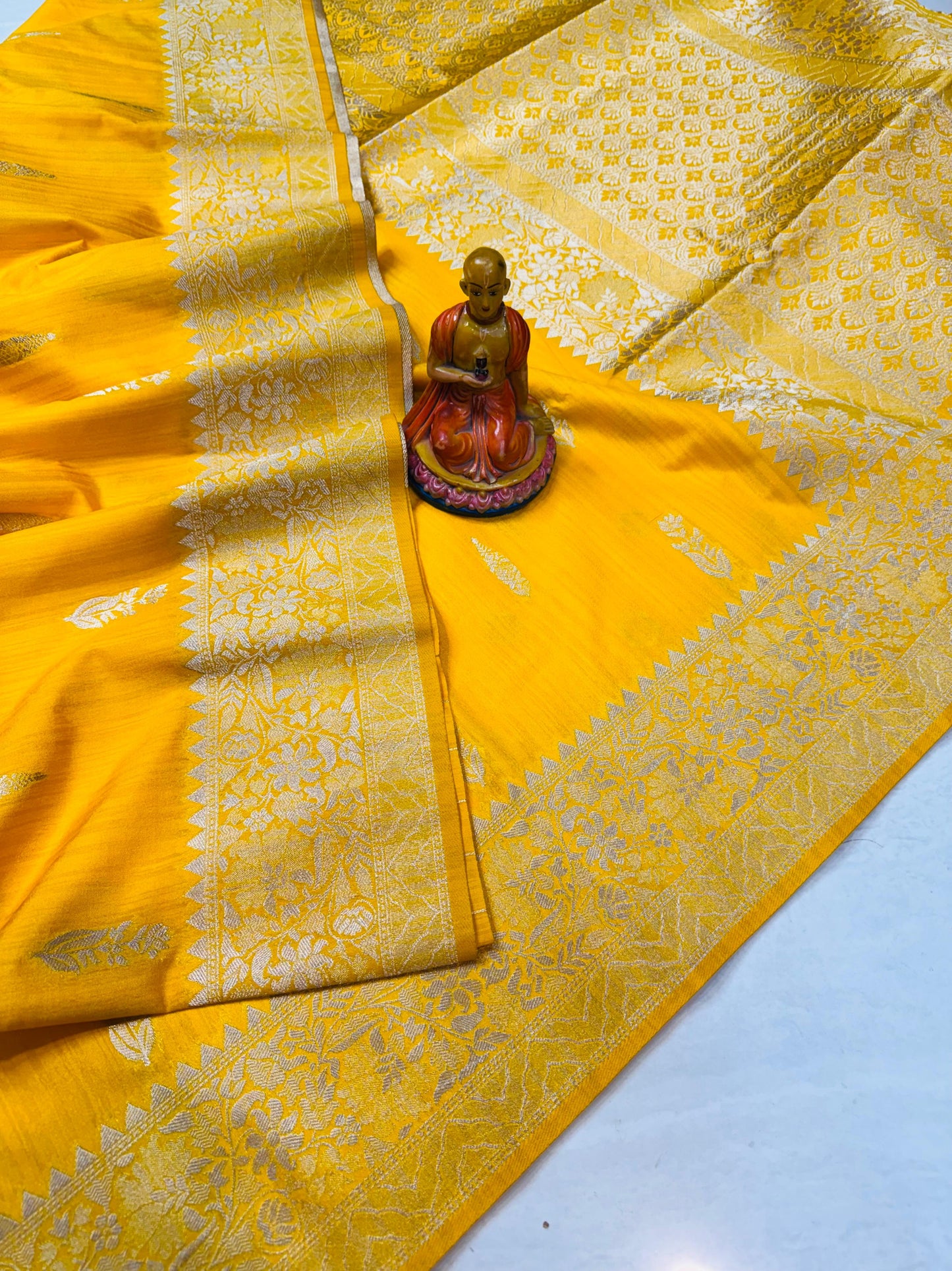 SEMI MATKA BANARASI SAREE