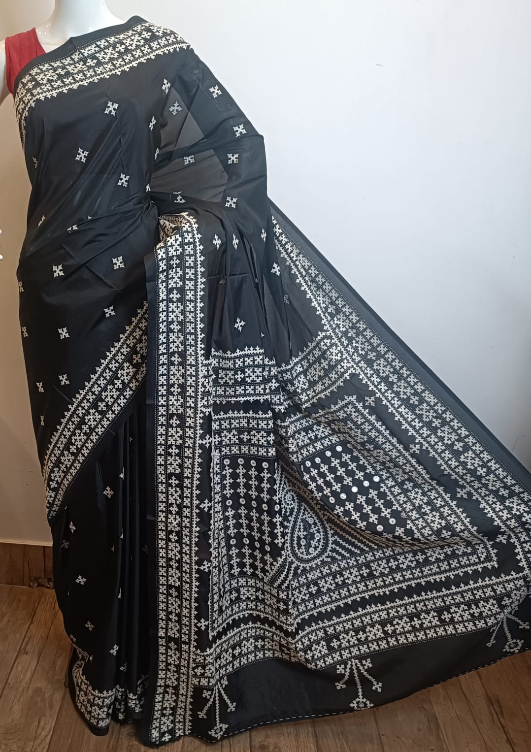 Soft blended bangalore silk gujrati Stitch