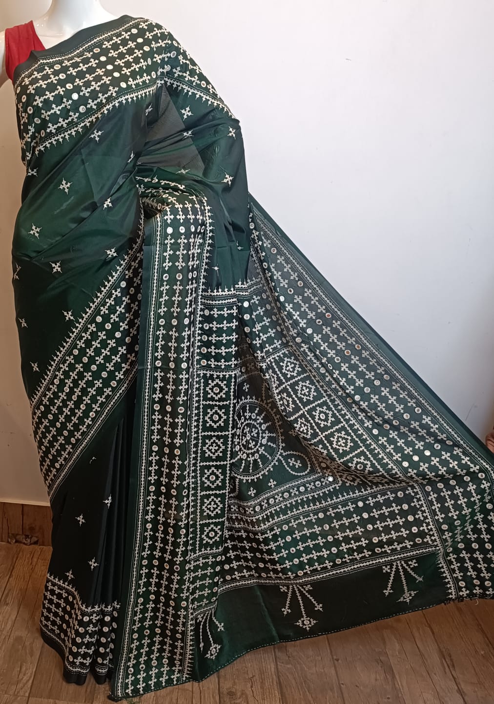 Soft blended bangalore silk gujrati Stitch