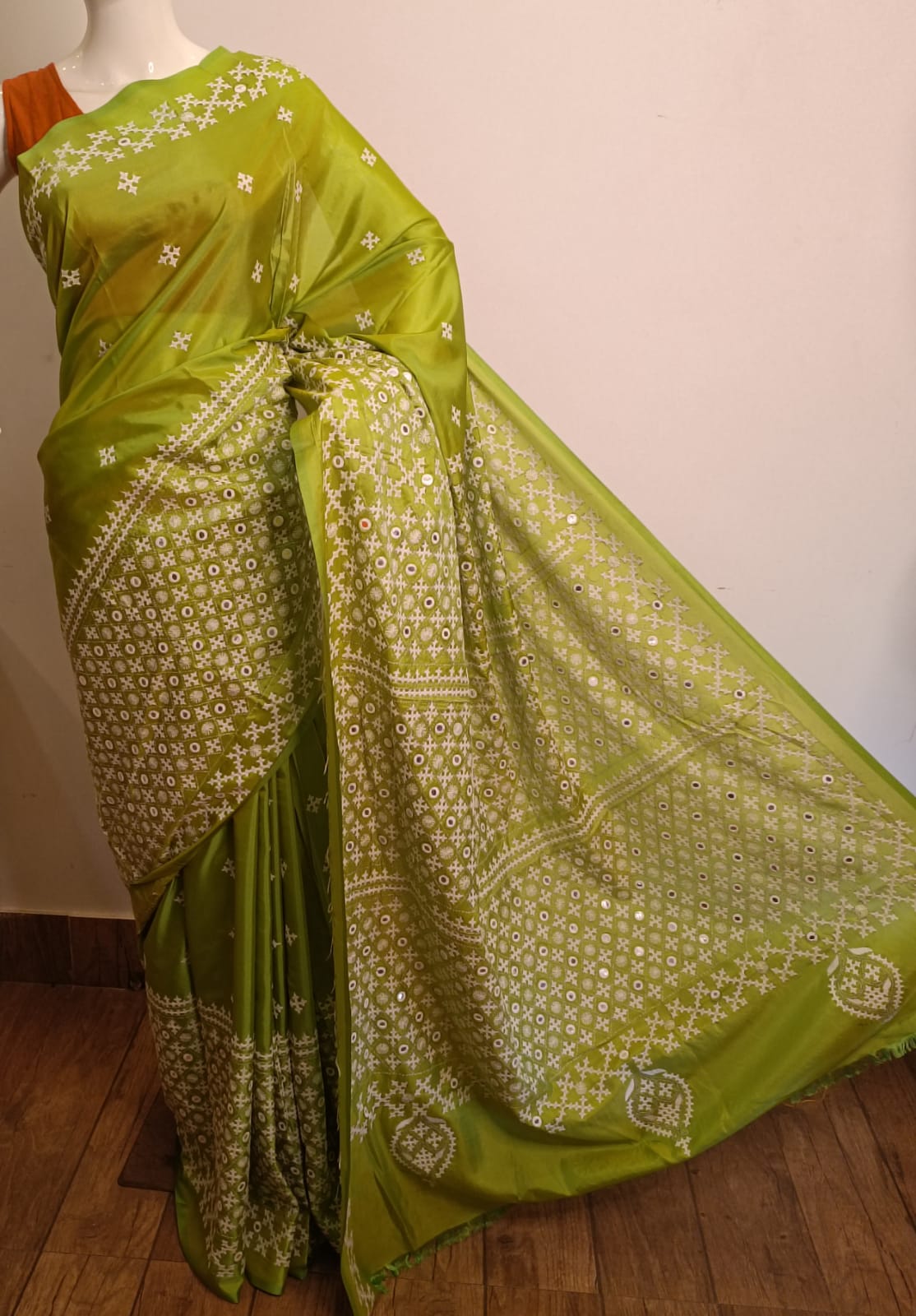 Soft blended bangalore silk gujrati Stitch