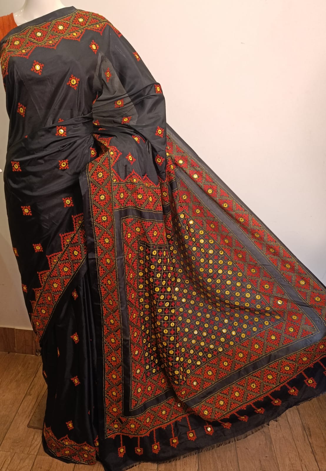 Soft blended bangalore silk gujrati Stitch