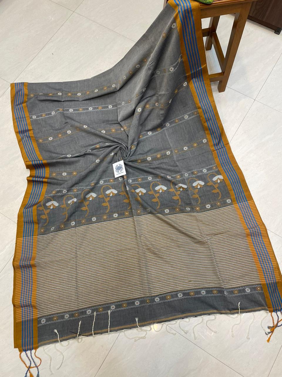 Cotton Khadi Handloom Jamdani