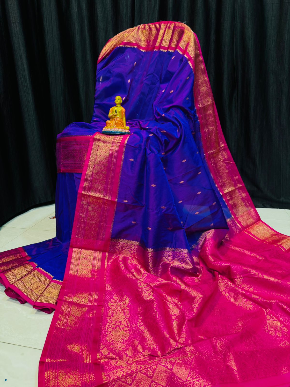 SEMI KANJIVARAM SILK
WITH GATTI PAR