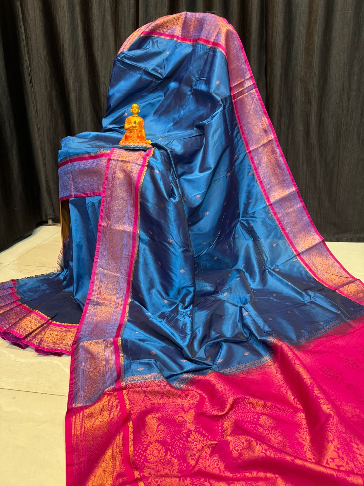 SEMI KANJIVARAM SILK
WITH GATTI PAR