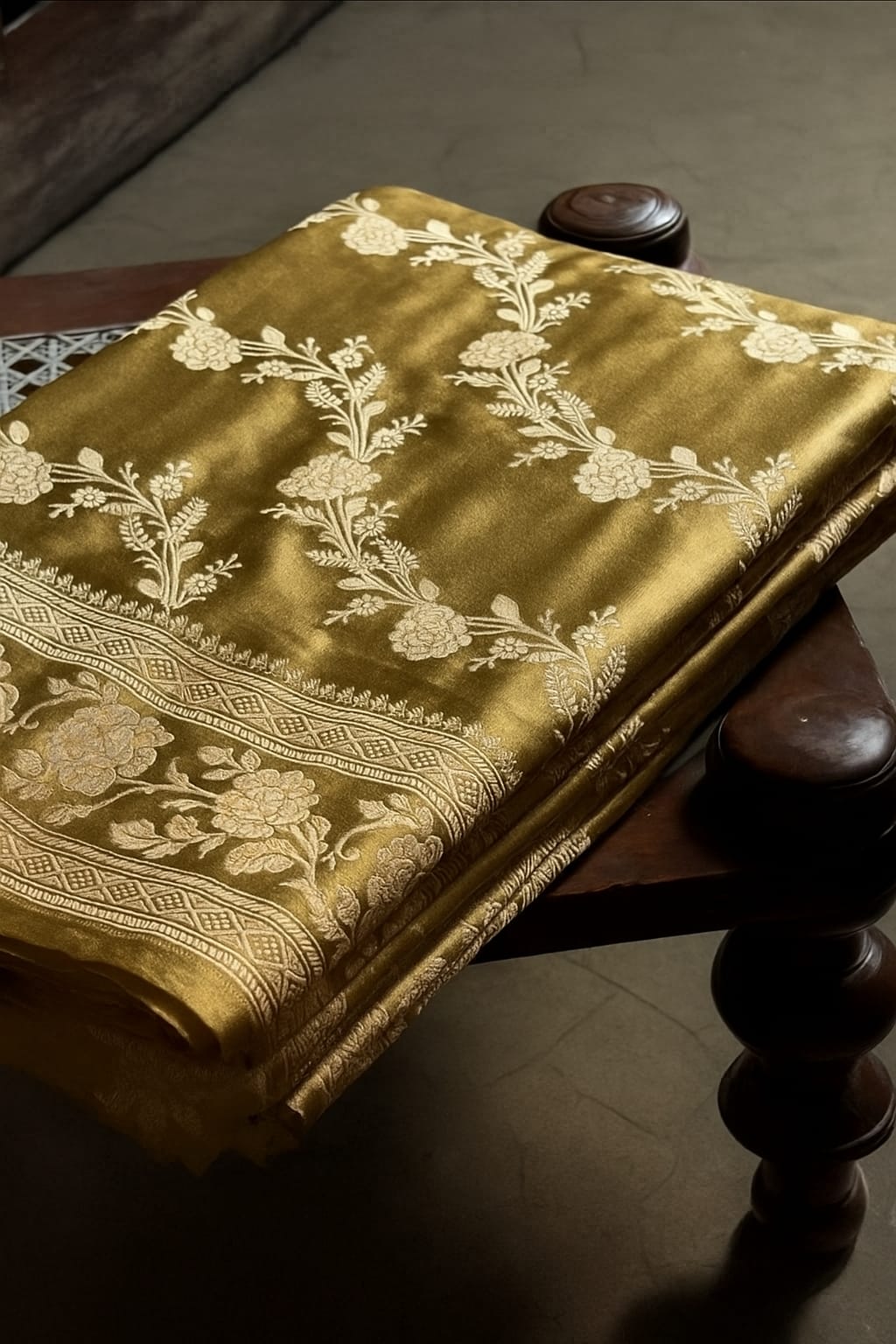 Traditional banarasi inspired mashru katan
silk saree